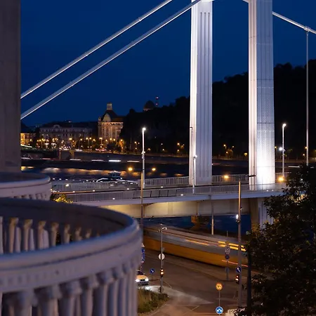 Apartment Grand Danube Budapest